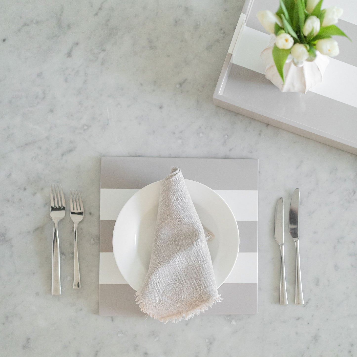 Chiffon & White Lacquer Placemats – Set of 4